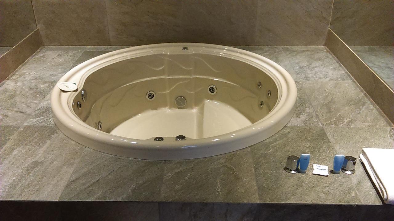 Hotel Aeropuerto Толука Екстериор снимка