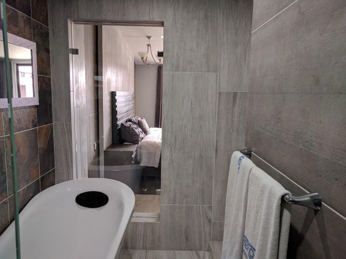 Hotel Aeropuerto Толука Екстериор снимка